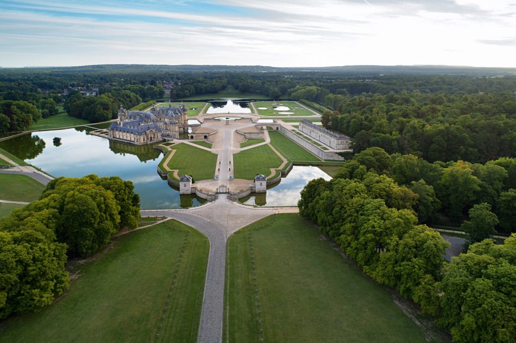 Les 10 meilleurs lieux de mariage de luxe à Paris - Luxury Events Agency - Wedding planner Paris - Chateau de Chantilly