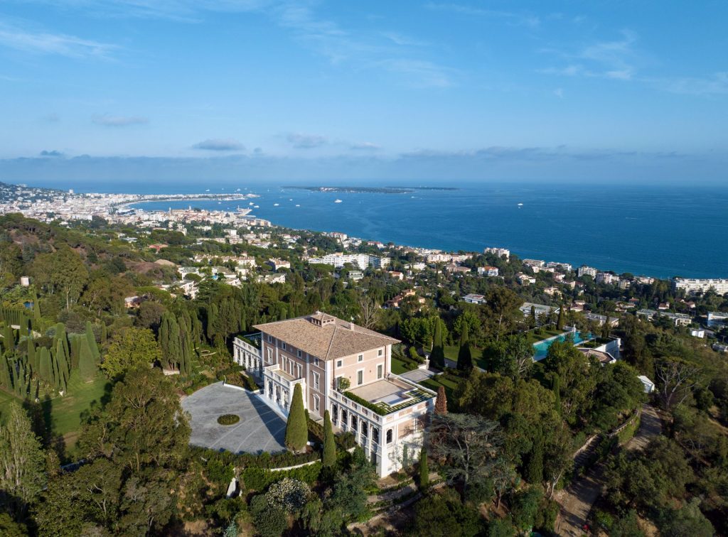 Les 10 meilleurs lieux de mariage de luxe sur la Côte d Azur - Destination wedding - Wedding planner French Riviera - chateau de la Croix des Gardes