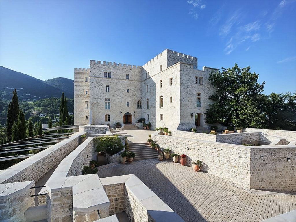 Les 10 meilleurs lieux de mariage de luxe sur la Côte d Azur - Destination wedding - Wedding planner French Riviera - Chateau St Jeannet
