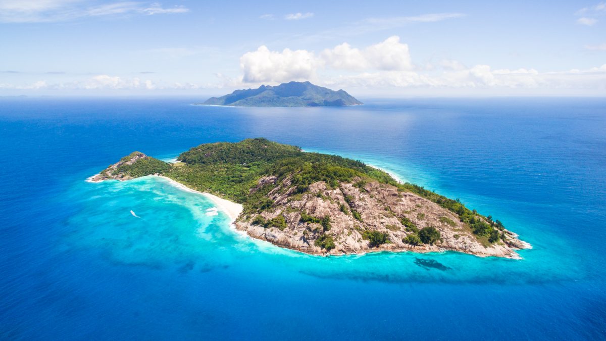 Se-marier-à-North-Island-Seychelles-avec-Luxury-Events-Agency, Mariage-de-luxe-sur-une-île-privée-aux-Seychelles, exclusif-confidentiel-et-totalement-sur-mesure-mariage-North-Island-Seychelles