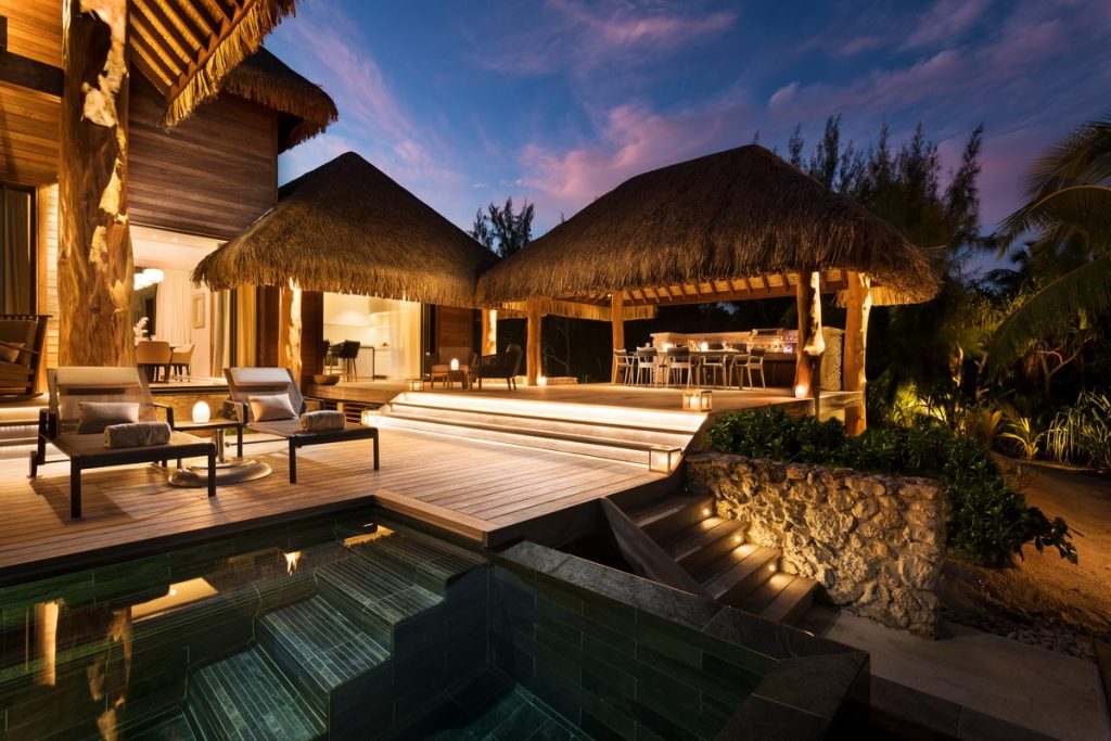 Se-marier-à-The-Brando-ile-privée-polynésie-française-wedding-planner-polynésie-française-wedding-planner-bora-bora-luxury-wedding-bora-bora- luxury-wedding-ile-privée
