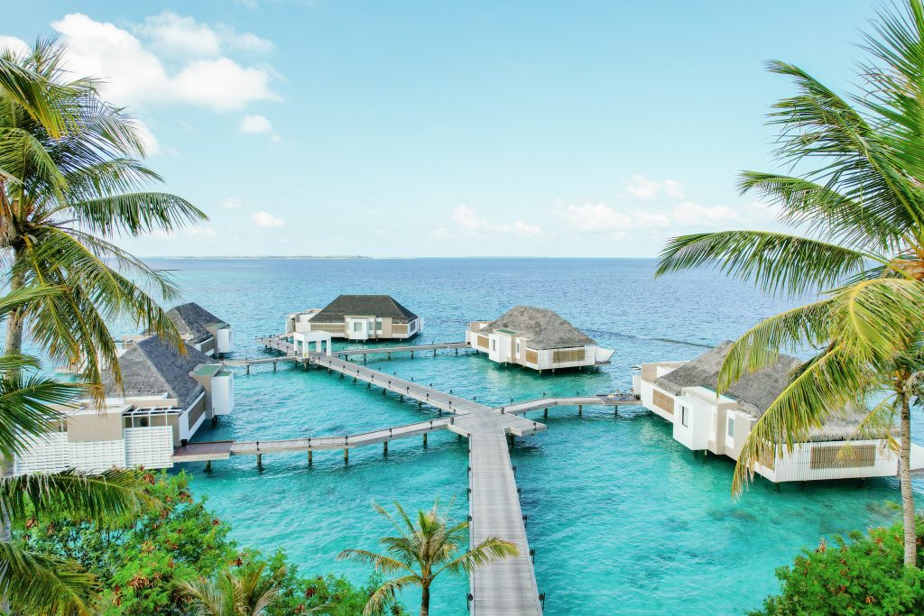 Se-marier-à-Cheval-Blanc-Randheli-aux-Maldives-Wedding-planner-Maldives-Wedding-planner-de-luxe-Maldives-Luxury-events-agency-Maldives