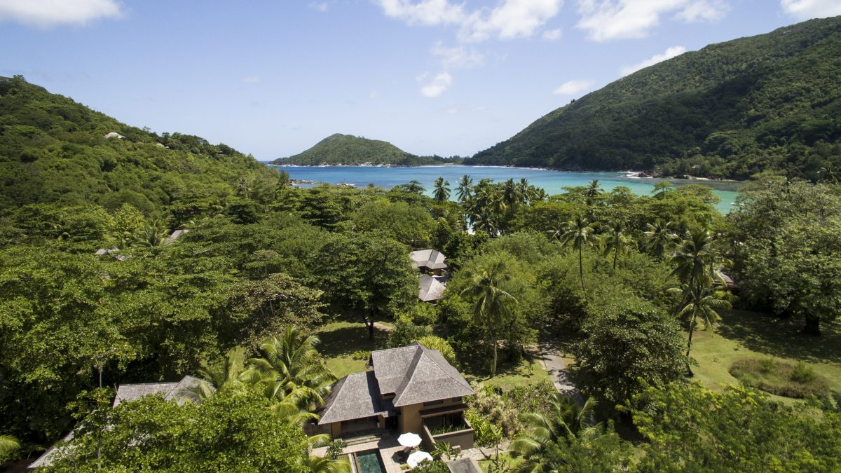 Se-marier-au-Constance-Ephelia-à-Mahé-Seychelles, mariage-de-luxe-Seychelles-scénographie-sur-mesure-Luxury-Events-Agency