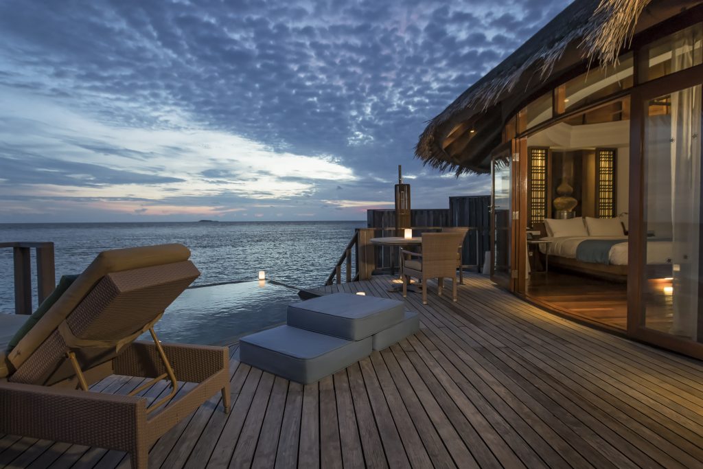 Se-marier-à-Constance-Halaveli-aux-Maldives-orchestré-par-Luxury-Events-Agency-Wedding-planner-Maldives-Wedding-planner-de-luxe-Maldives-Luxury-events-agency-Maldives