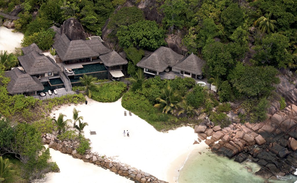 Se-marier-au-Constance-Lemuria: mariage-de-luxe-aux-Seychelles-dans-un décor-naturel-d’exception-orchestré-par-Luxury-Events-Agency, wedding-planner-de-luxe-seychelles