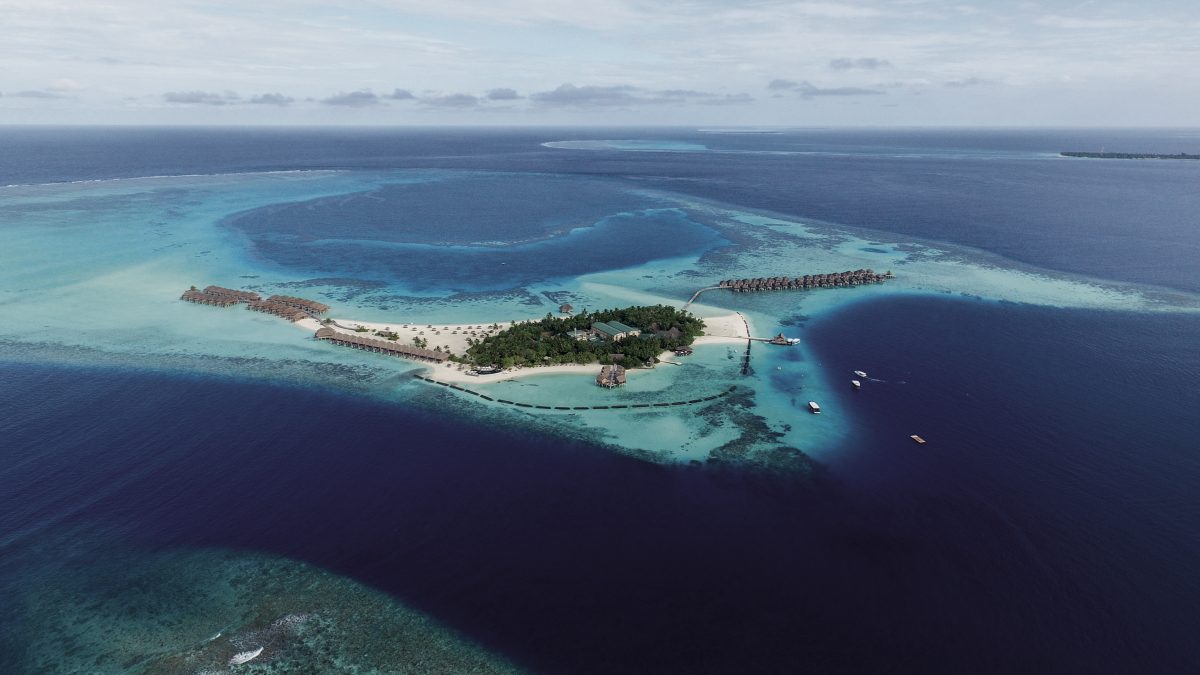 Se-marier-à-Constance-Moofushi-aux-Maldives, mariage-de-luxe-intimiste-poétique-par-Luxury-Events-Agency-dans-un-atoll-préservé, Wedding-planner-Maldives-Wedding-planner-de-luxe-Maldives-Luxury-events-agency-Maldives