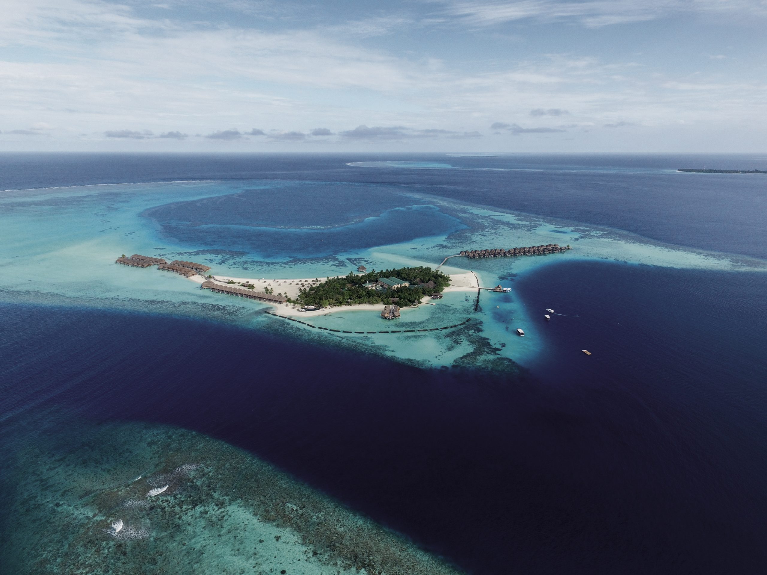 Se-marier-à-Constance-Moofushi-aux-Maldives, mariage-de-luxe-intimiste-poétique-par-Luxury-Events-Agency-dans-un-atoll-préservé, Wedding-planner-Maldives-Wedding-planner-de-luxe-Maldives-Luxury-events-agency-Maldives